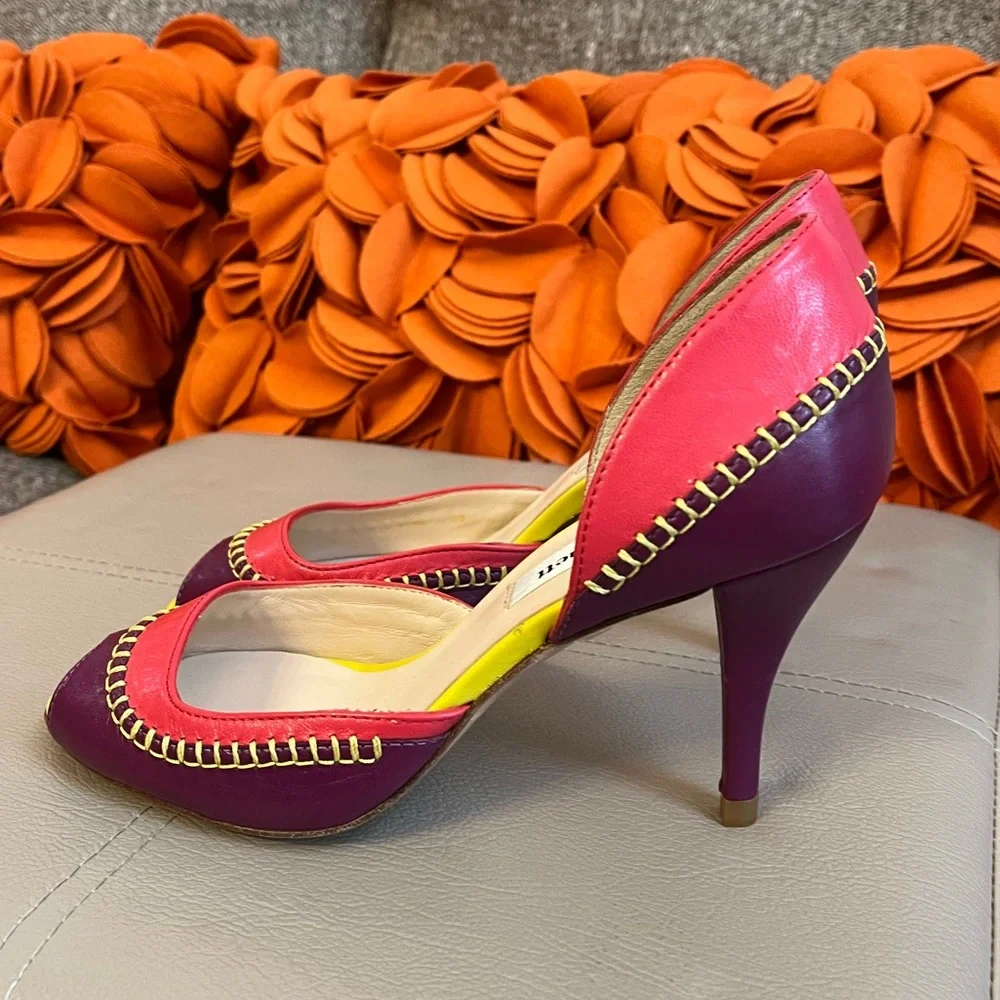 ❣️L.K. Bennett London Leather Colorblock Peep Toe Pumps❣️